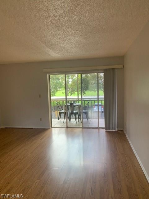 TOWERS CONDO - Residential