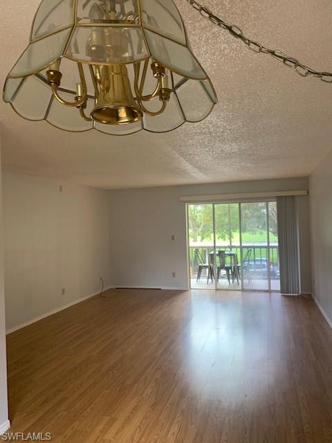 TOWERS CONDO - Residential