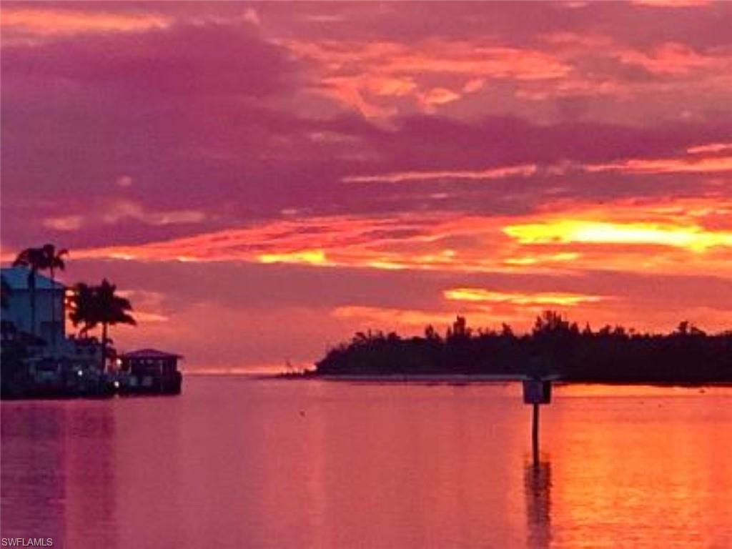 ISLES OF CAPRI - Residential