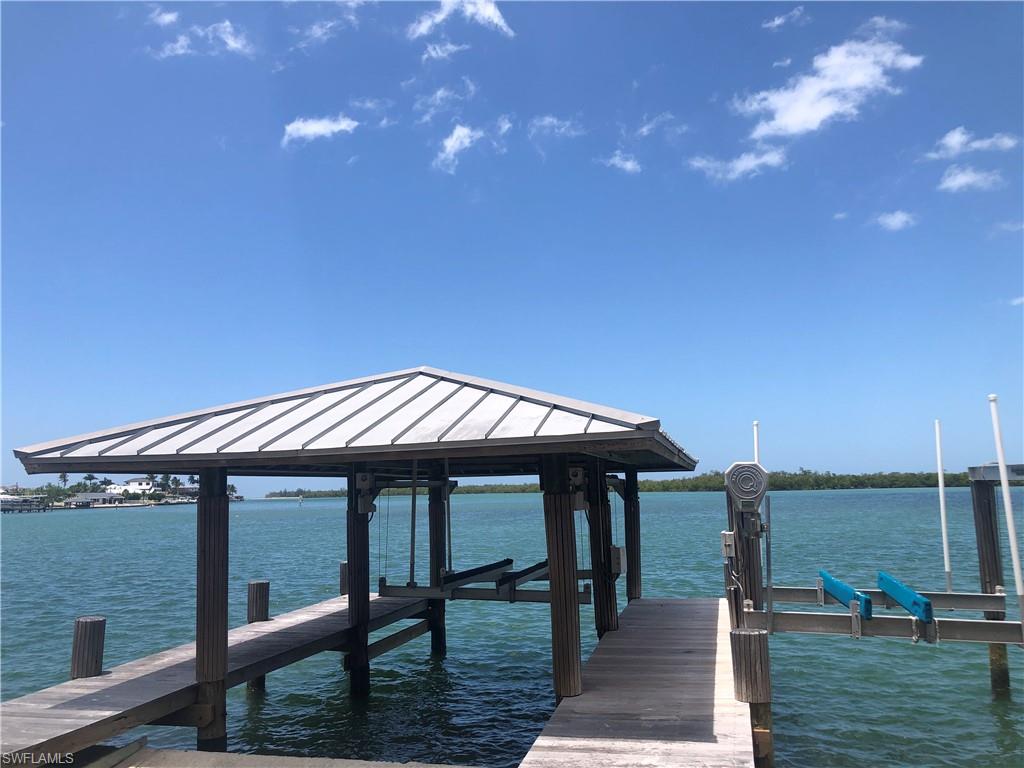 ISLES OF CAPRI - Residential