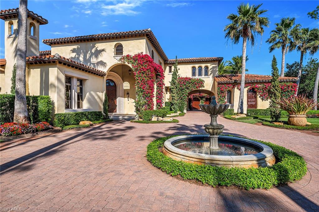 BELLO LAGO - Residential