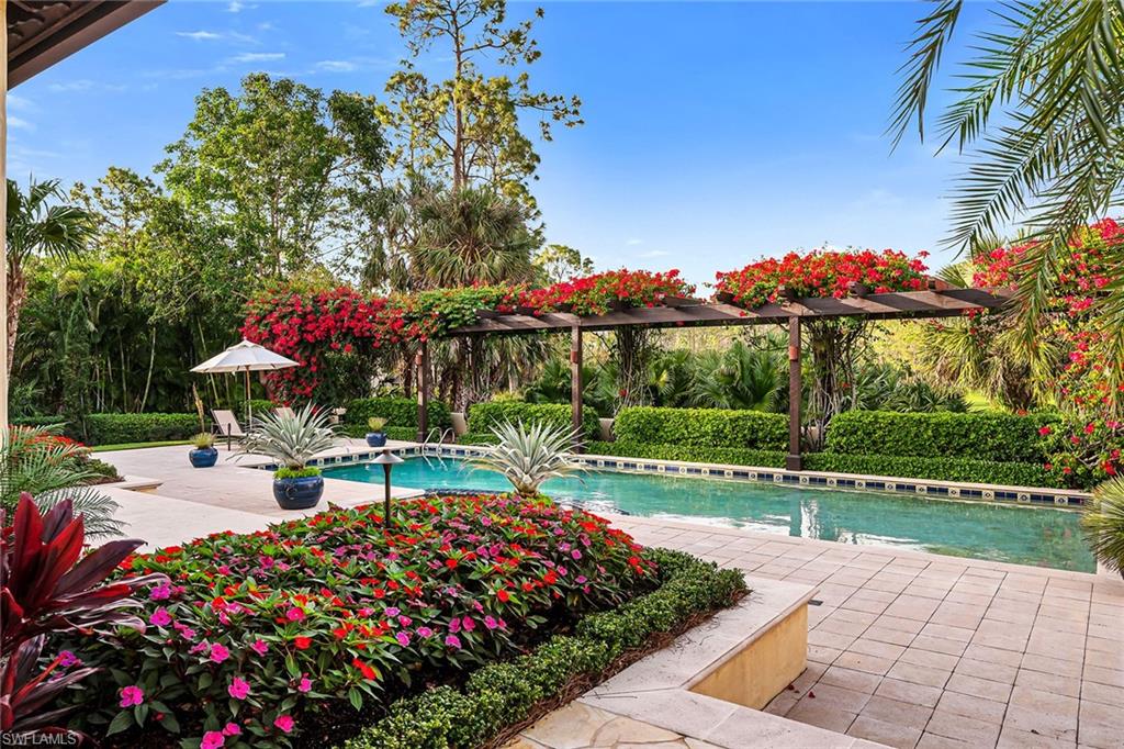 BELLO LAGO - Residential