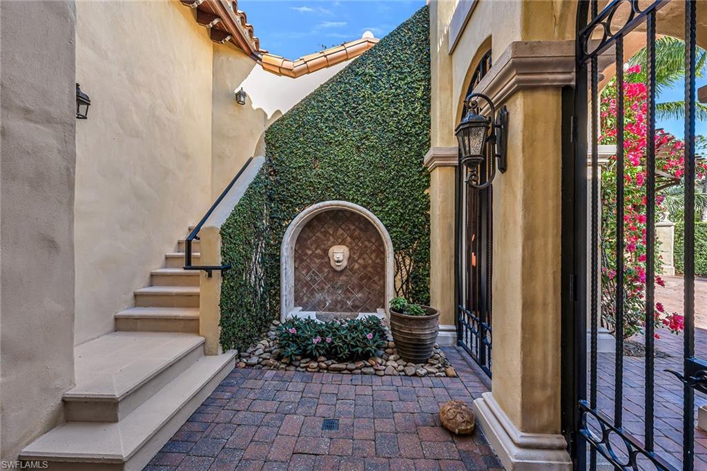 BELLO LAGO - Residential