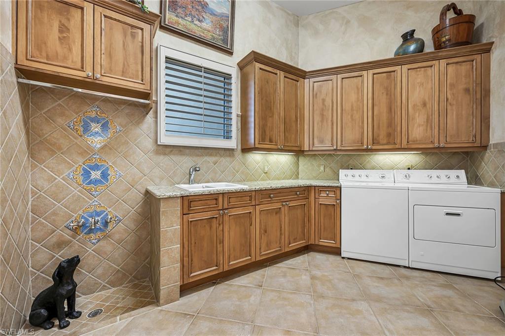 BELLO LAGO - Residential