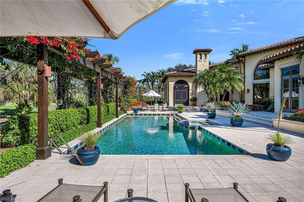 BELLO LAGO - Residential