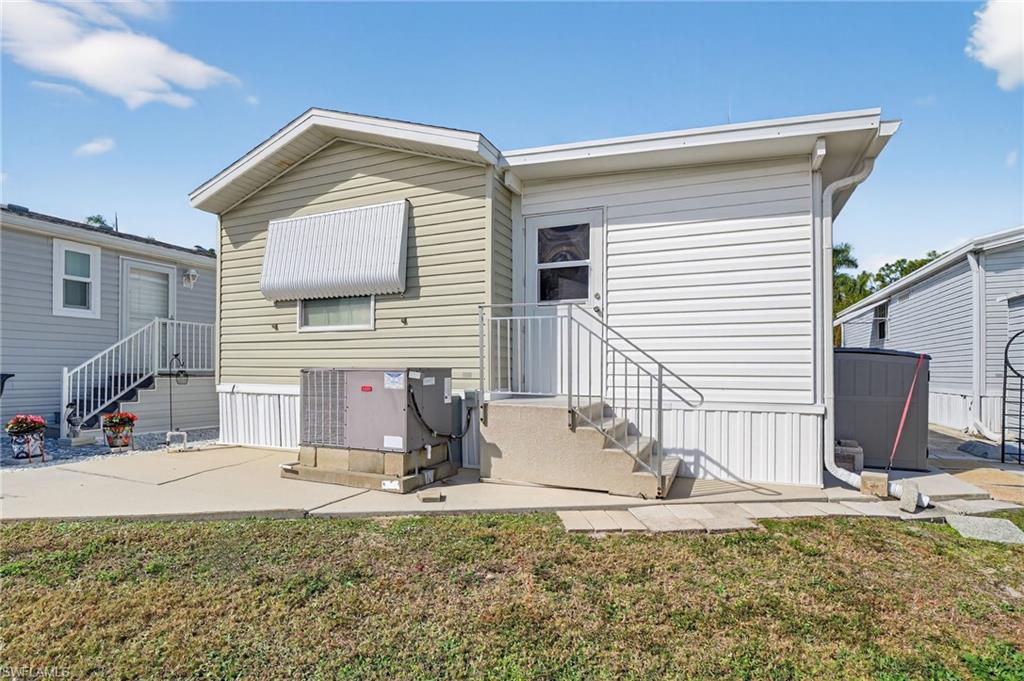 CYPRESS BEND RV RESORT - Residential