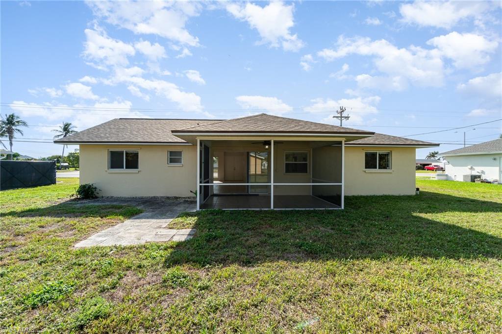 CAPE CORAL - Residential
