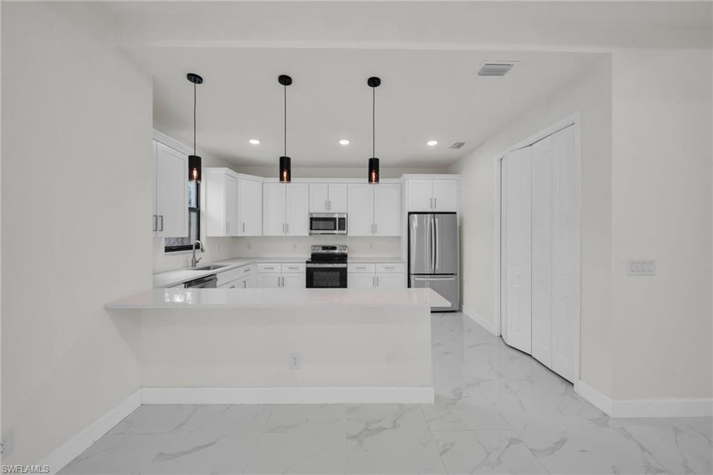 PORT CHARLOTTE - Residential