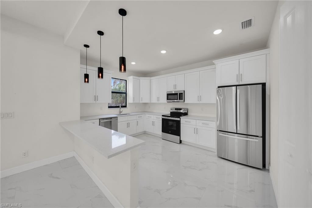 PORT CHARLOTTE - Residential