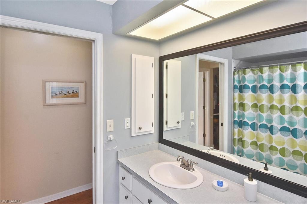 SAN CARLOS PARK - Residential