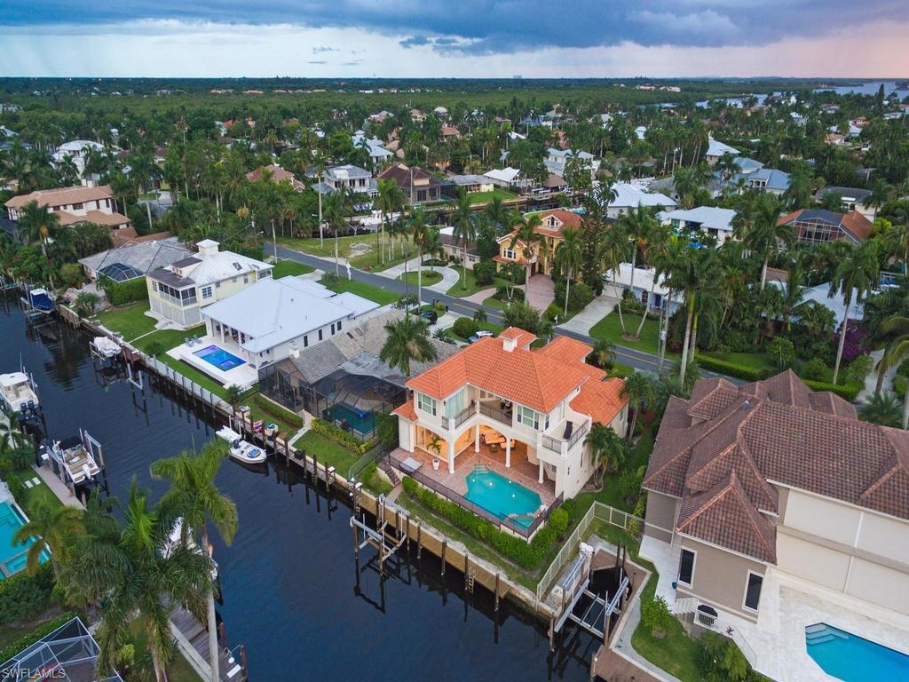 ROYAL HARBOR - Residential