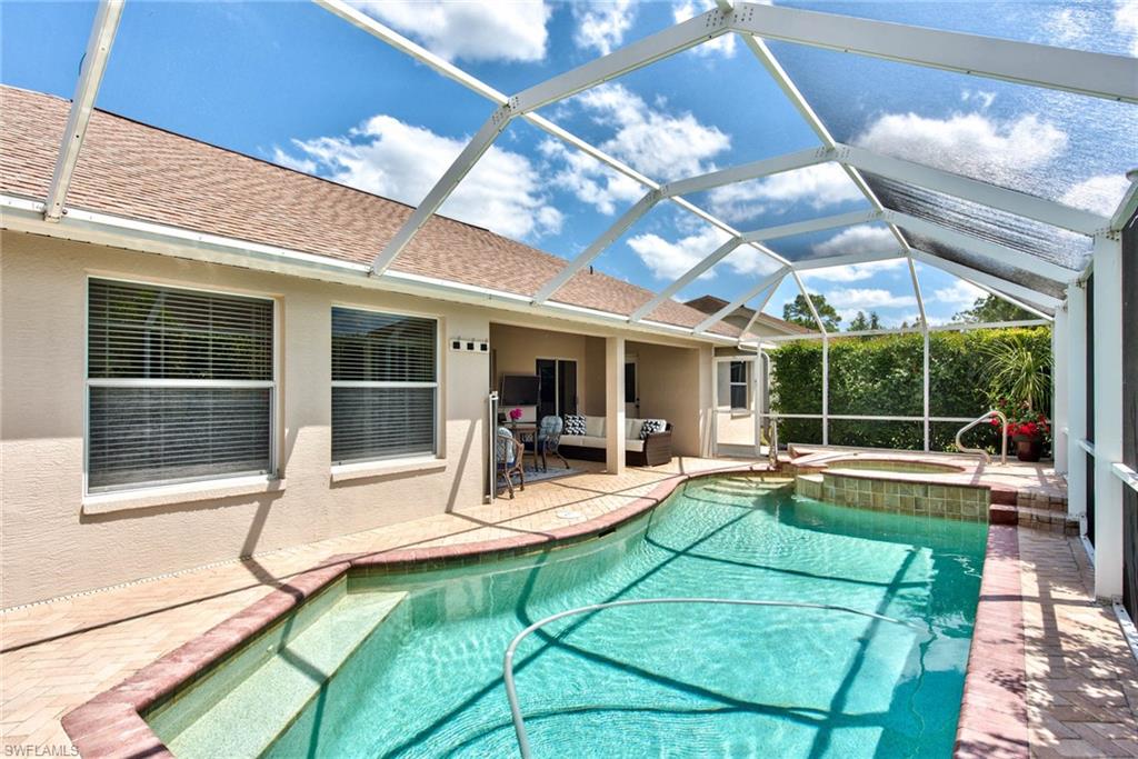 FOUNTAIN LAKES - Residential Lease