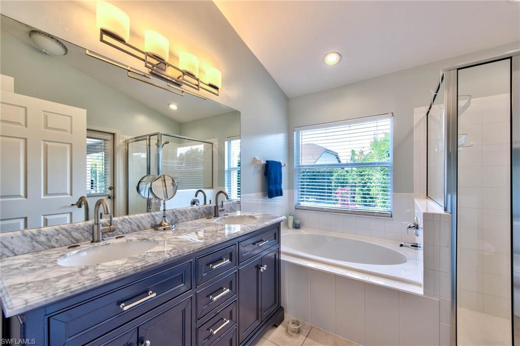 FOUNTAIN LAKES - Residential Lease