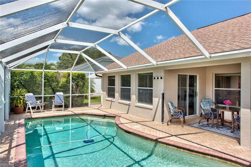 FOUNTAIN LAKES - Residential Lease