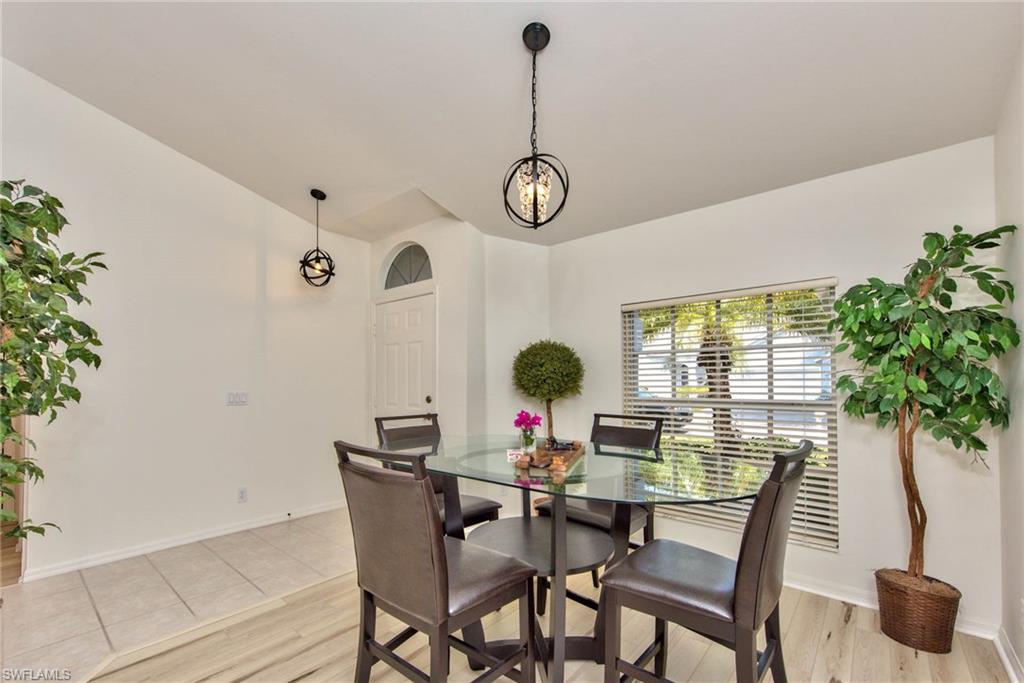 FOUNTAIN LAKES - Residential Lease