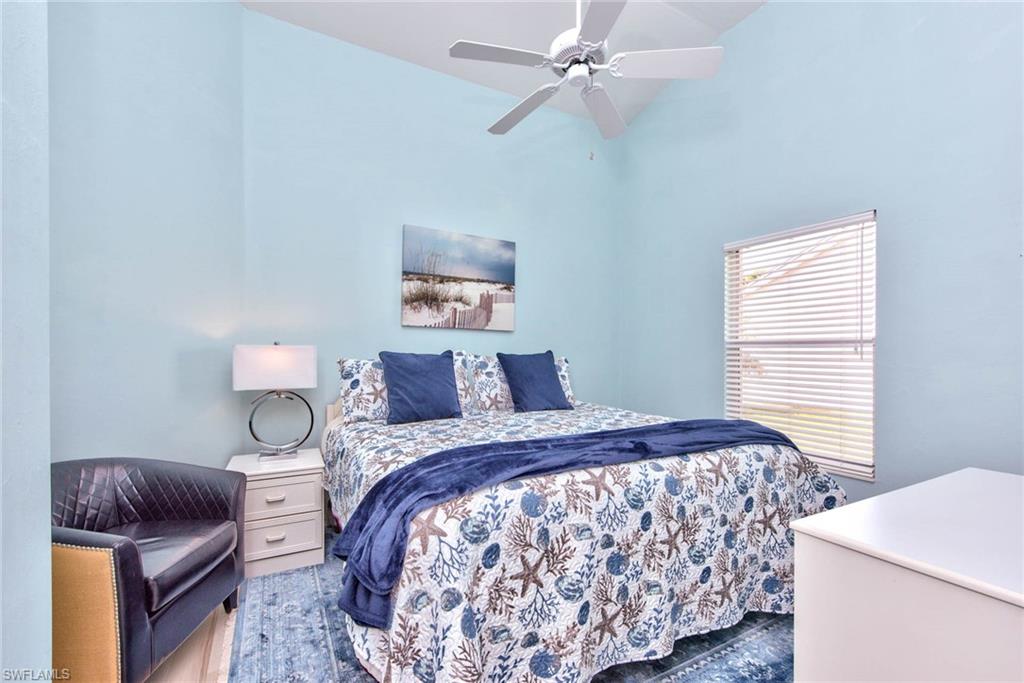 FOUNTAIN LAKES - Residential Lease