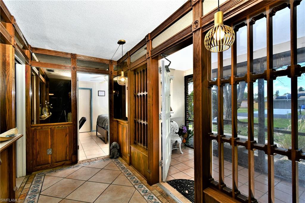 COUNTRY CLUB ESTATES - Residential