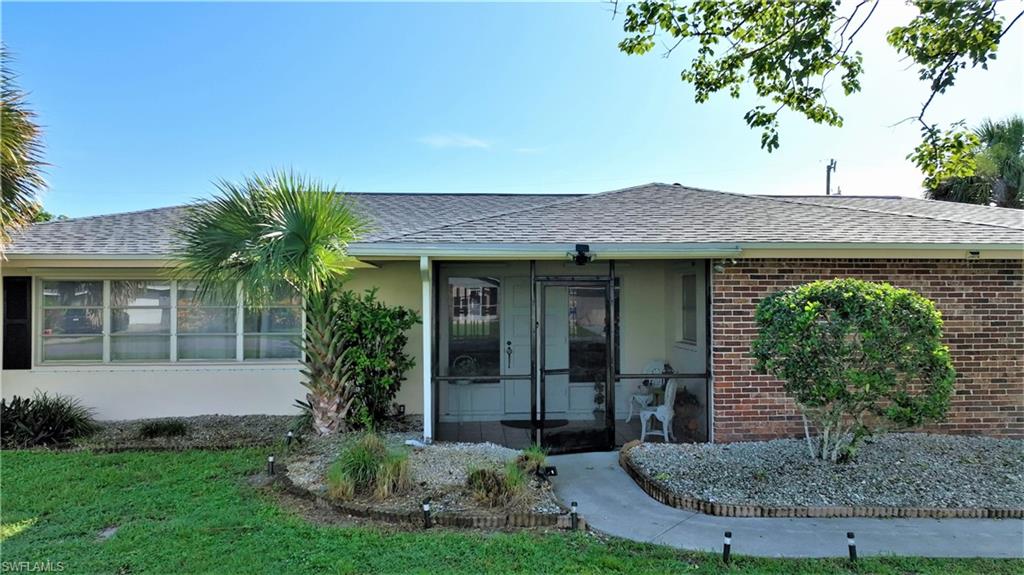 COUNTRY CLUB ESTATES - Residential