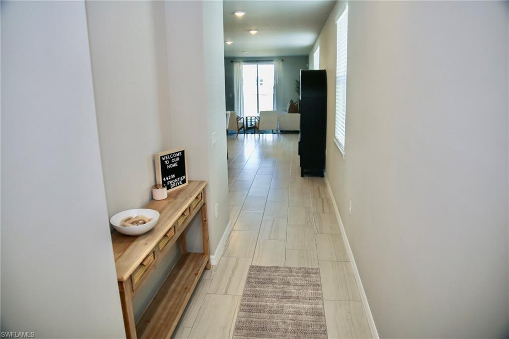 CRESCENT LAKES - Residential