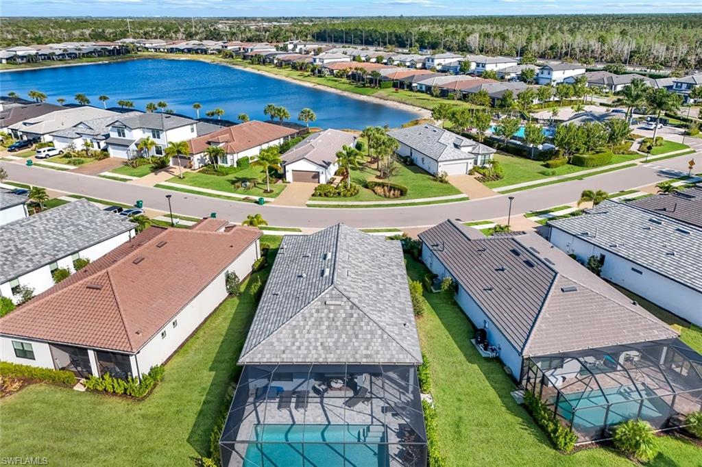 MANATEE COVE - Residential