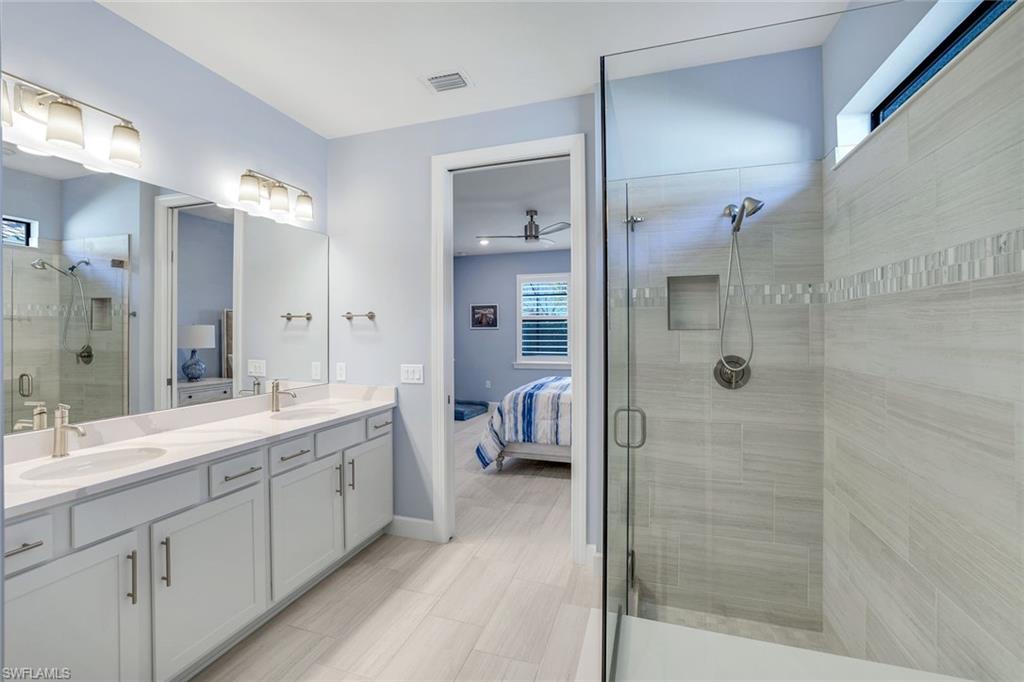 MANATEE COVE - Residential