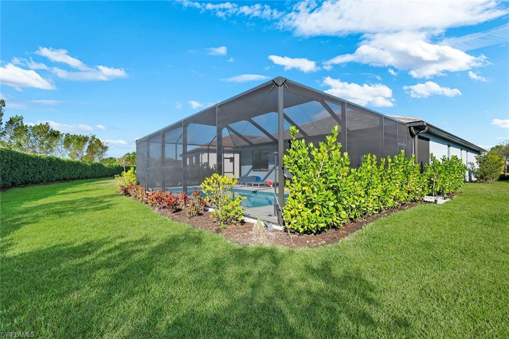 MANATEE COVE - Residential