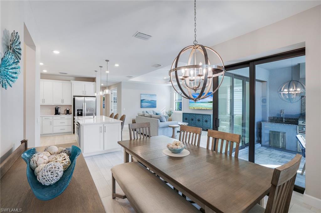 MANATEE COVE - Residential