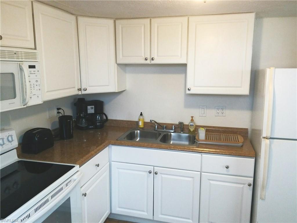 EAGLE ACRES - Residential