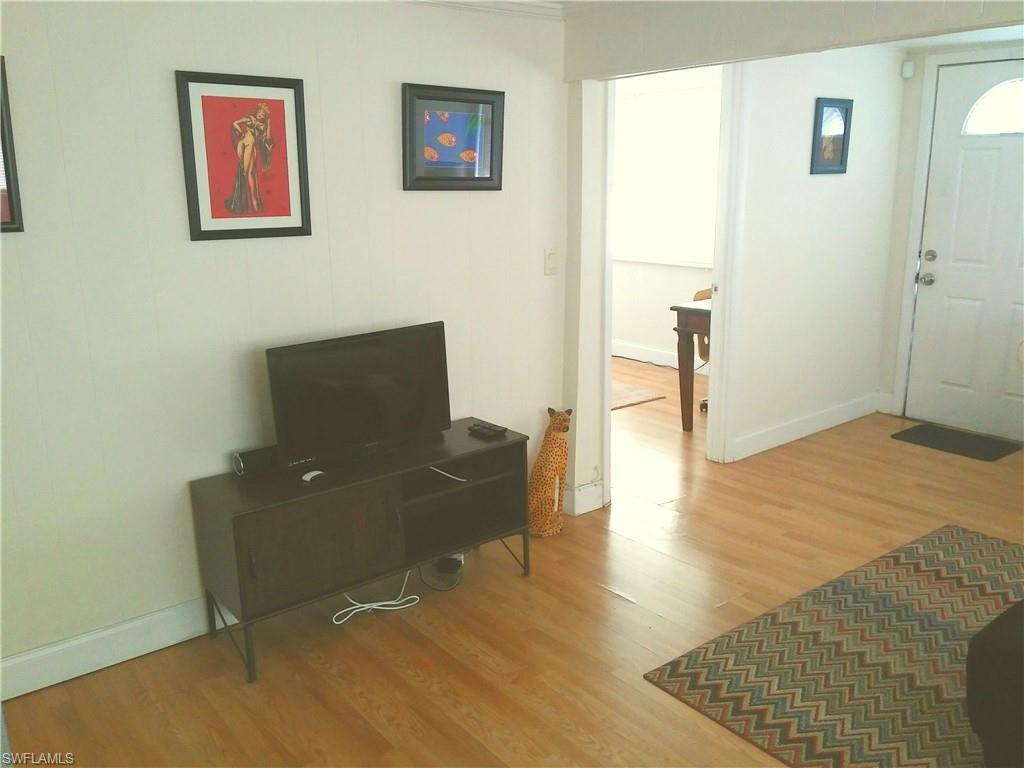 EAGLE ACRES - Residential