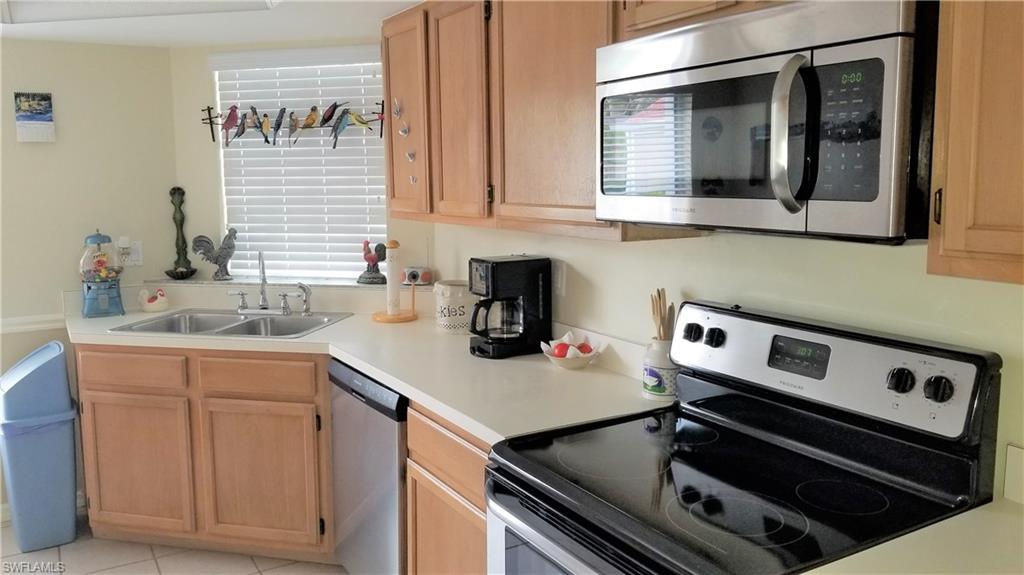 CRESTVIEW AT CRESCENT LAKE - Residential