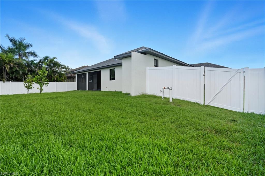 CAPE CORAL - Residential Lease