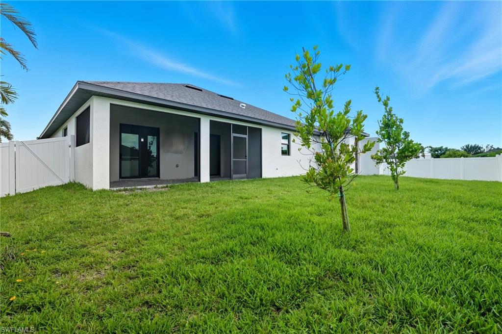 CAPE CORAL - Residential Lease