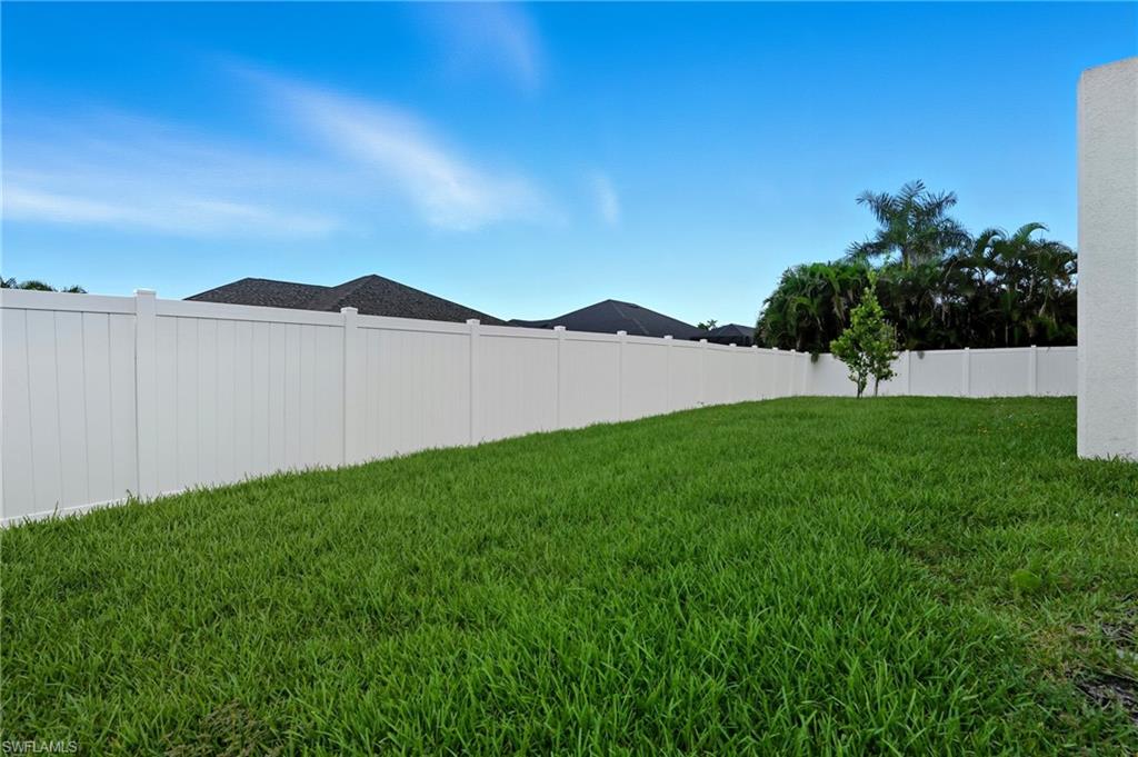 CAPE CORAL - Residential Lease