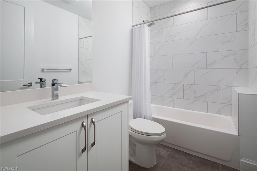 ELEVEN ELEVEN CENTRAL - Residential Lease