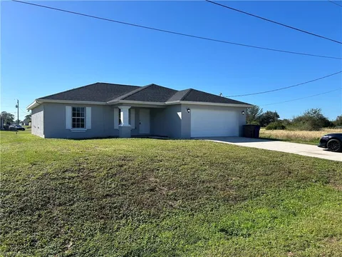 3819 24th St W, Lehigh Acres, FL 33971 - #: 224062951