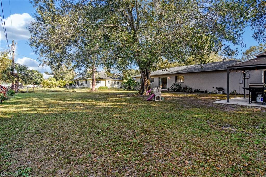 FORT MYERS SHORES - Residential