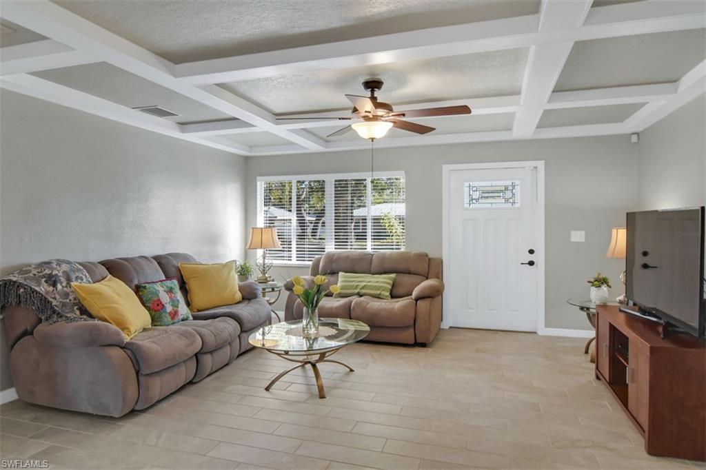 FORT MYERS SHORES - Residential