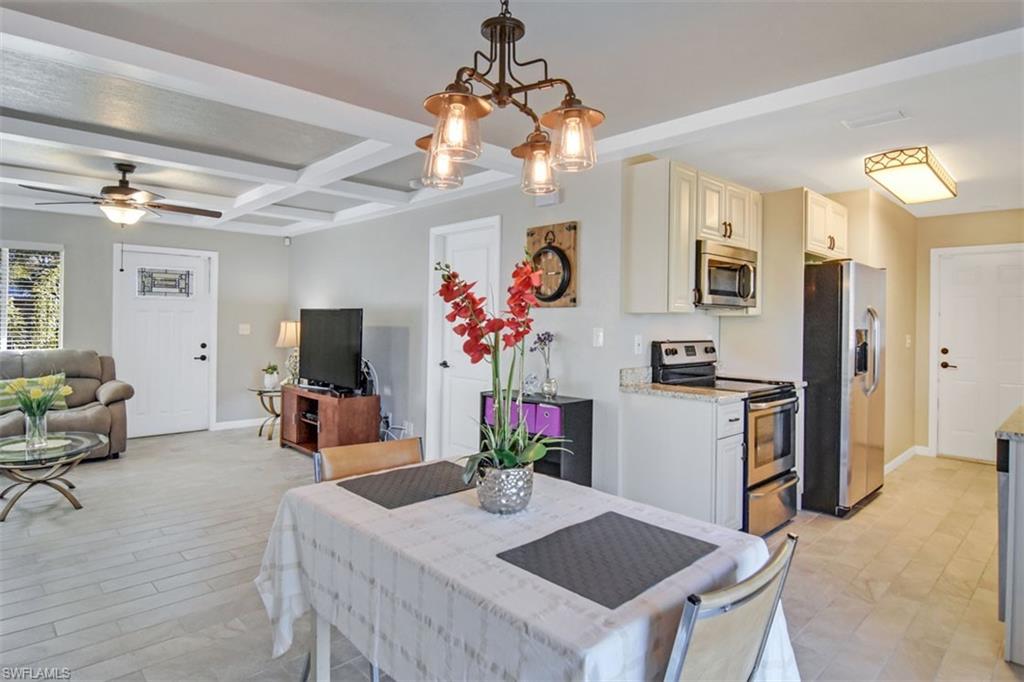 FORT MYERS SHORES - Residential