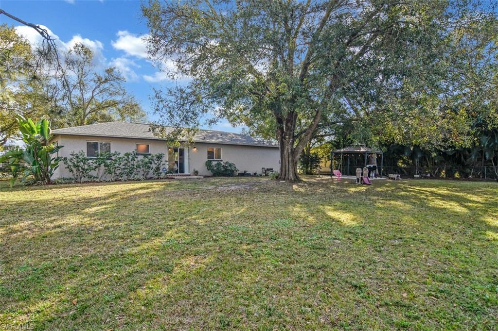 FORT MYERS SHORES - Residential