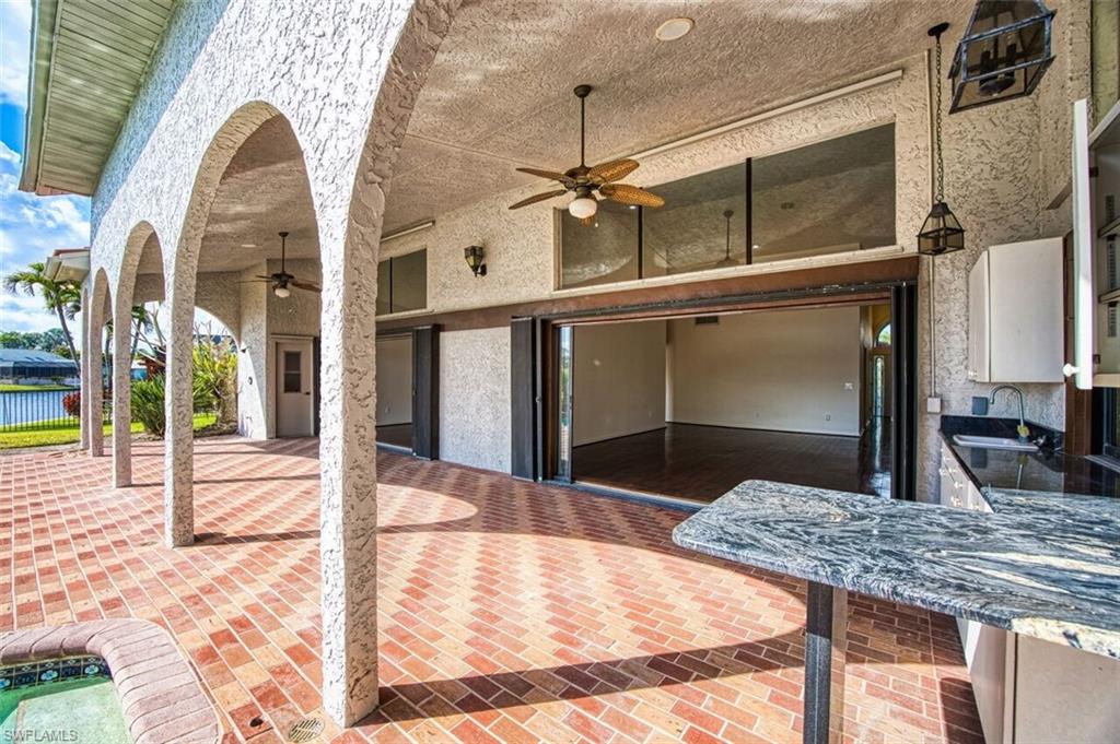 TOWN AND RIVER - Residential