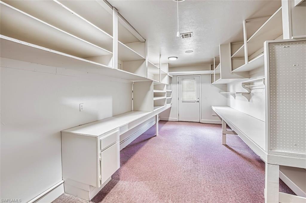 TOWN AND RIVER - Residential