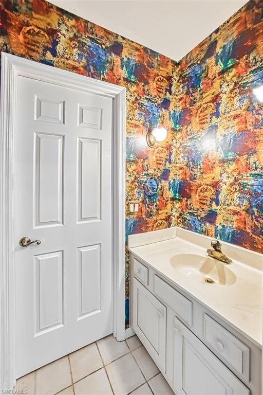 TOWN AND RIVER - Residential