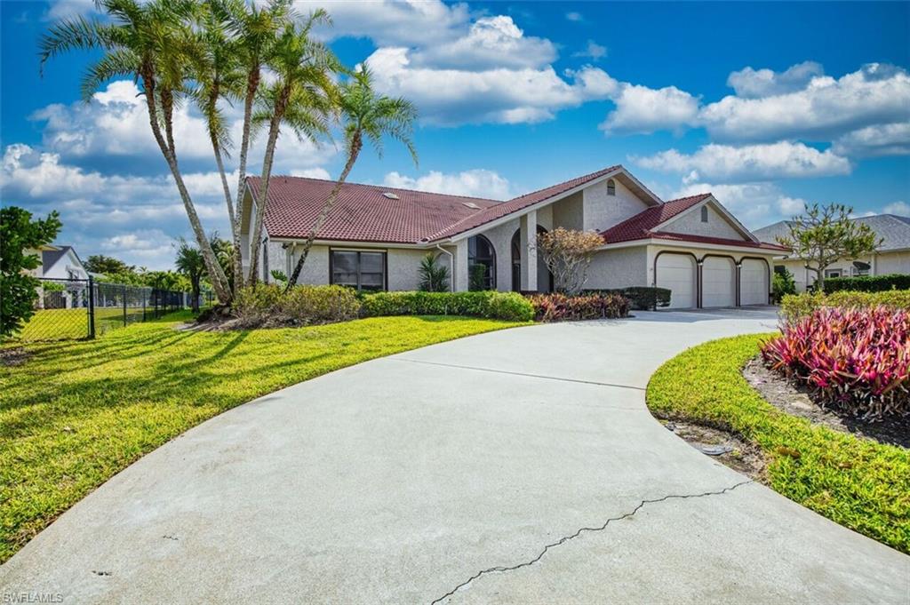 TOWN AND RIVER - Residential