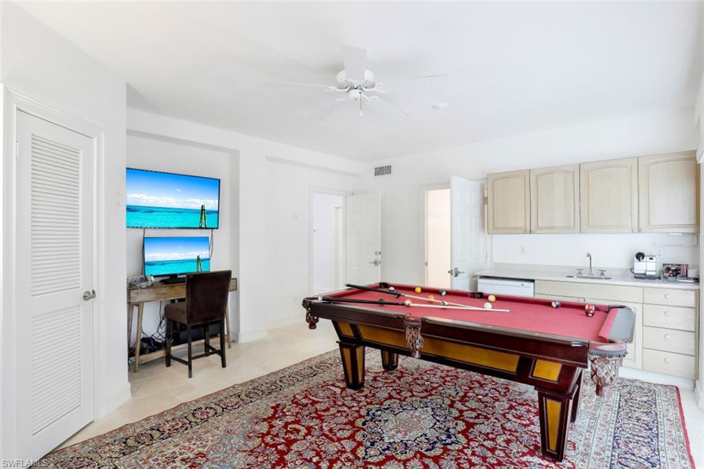 SOUTHPORT ON THE BAY - Residential