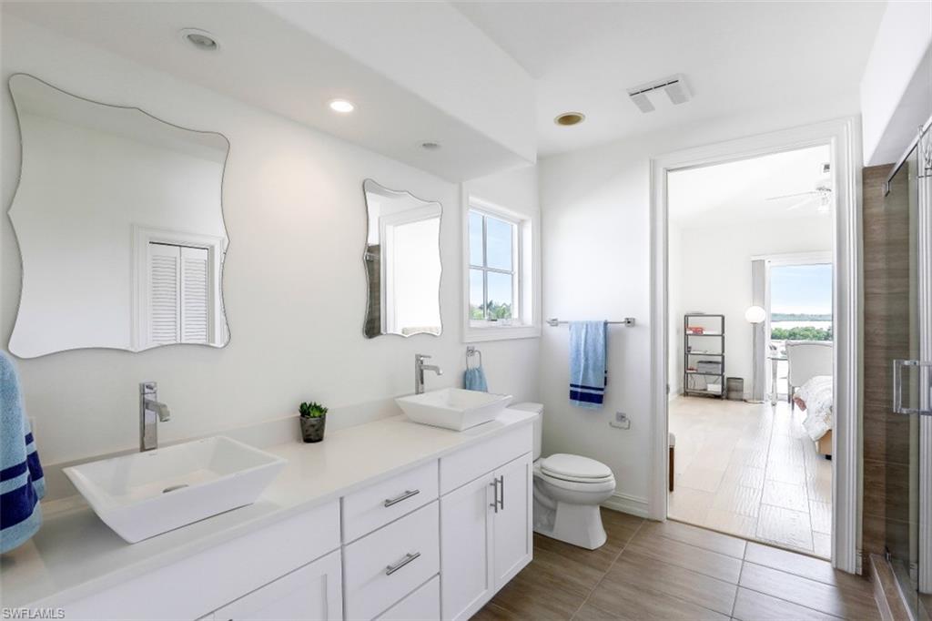 SOUTHPORT ON THE BAY - Residential