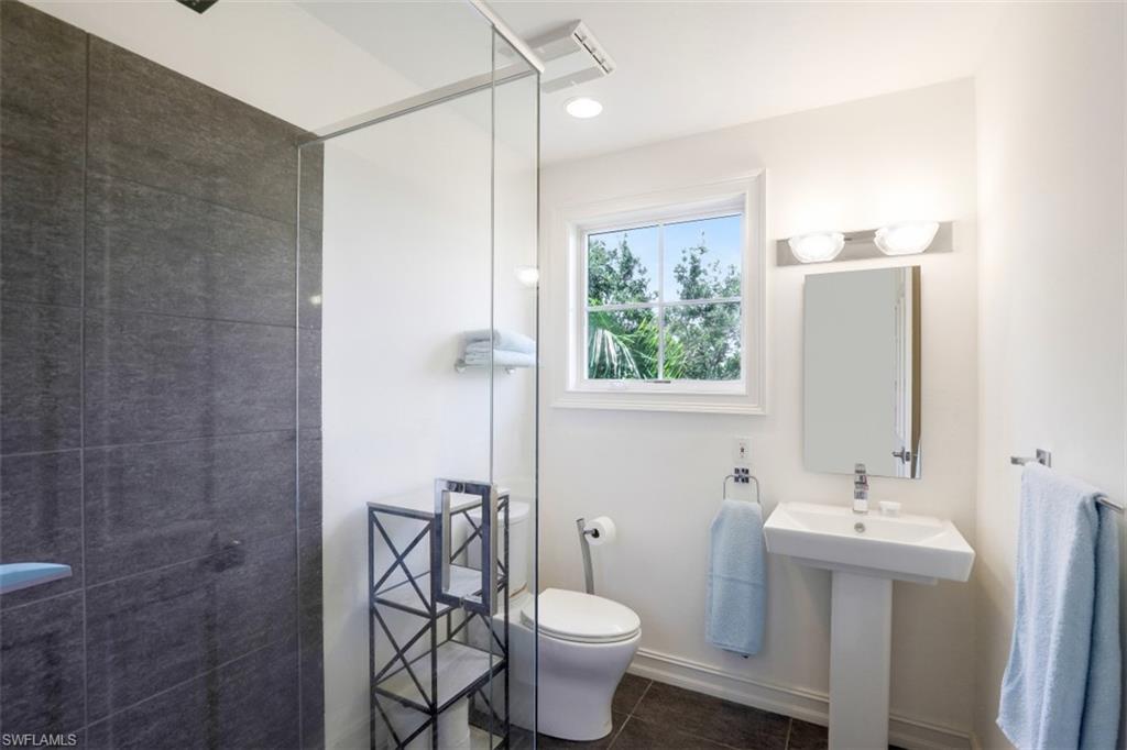 SOUTHPORT ON THE BAY - Residential