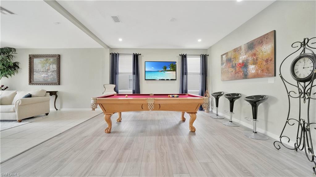 TIMBER LAKE - Residential