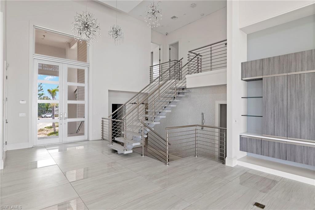 METES AND BOUNDS - Residential