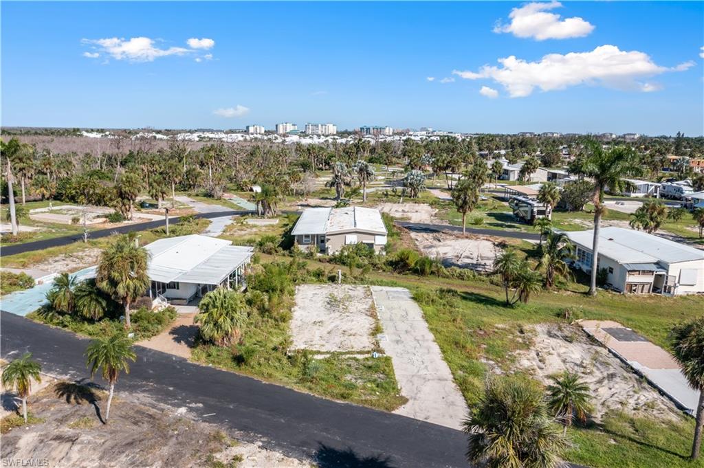 MCGREGOR MOBILE MANOR - Land