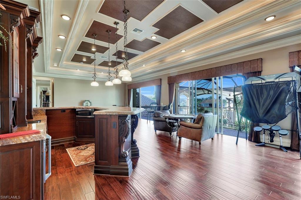 QUAIL WEST - Residential